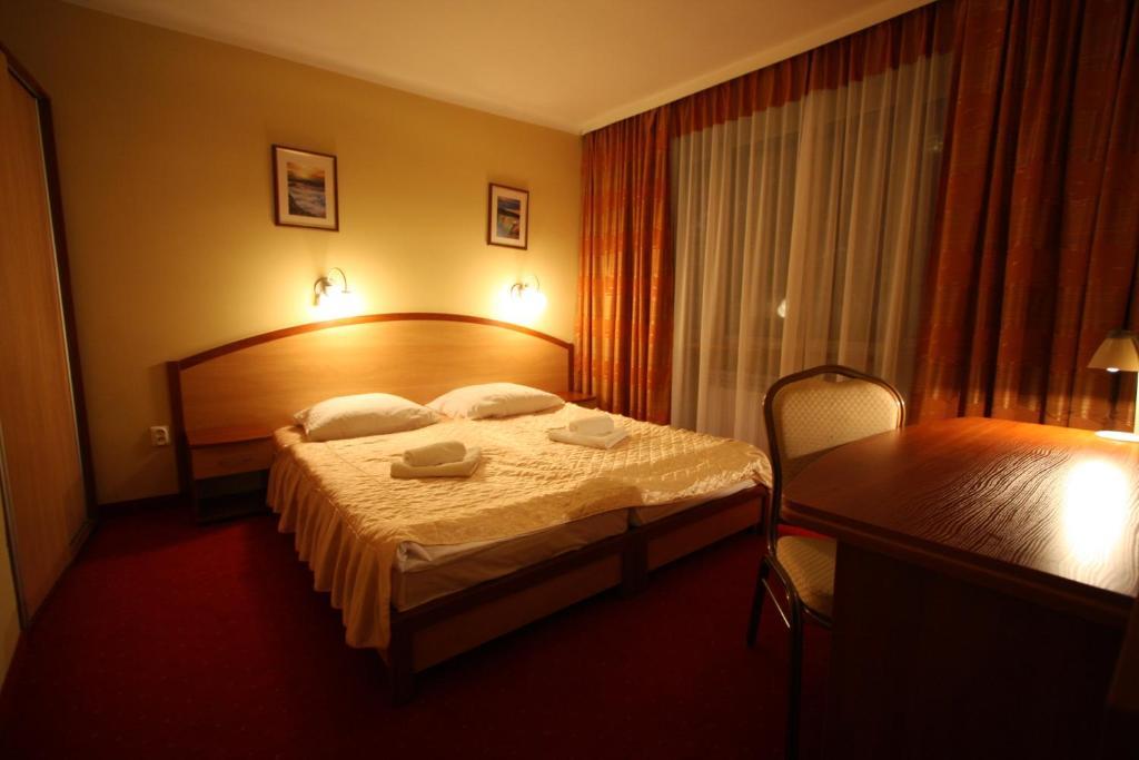 Hotel Orion Sosnowiec Phòng bức ảnh